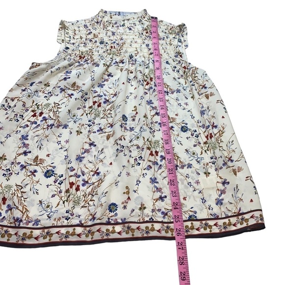 Max Studio Women’s Ivory Floral Smocked Neckline Sleeveless Blouse - Picture 7 of 7